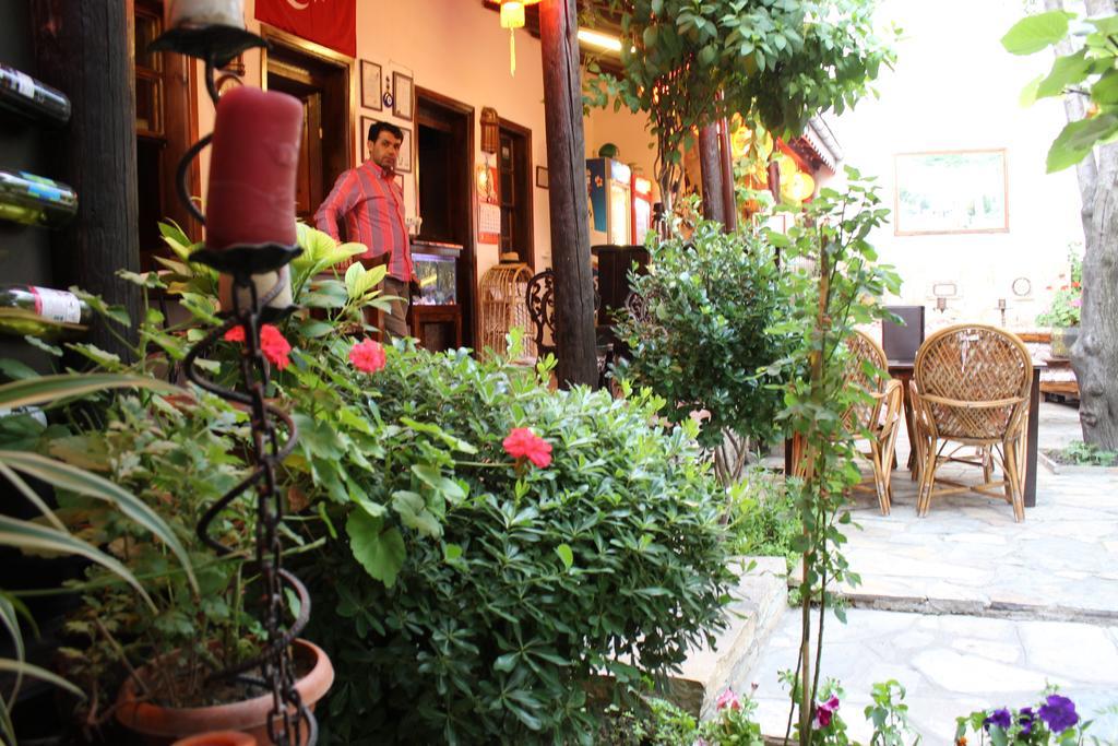 Boomerang Guest House Сельчук Экстерьер фото